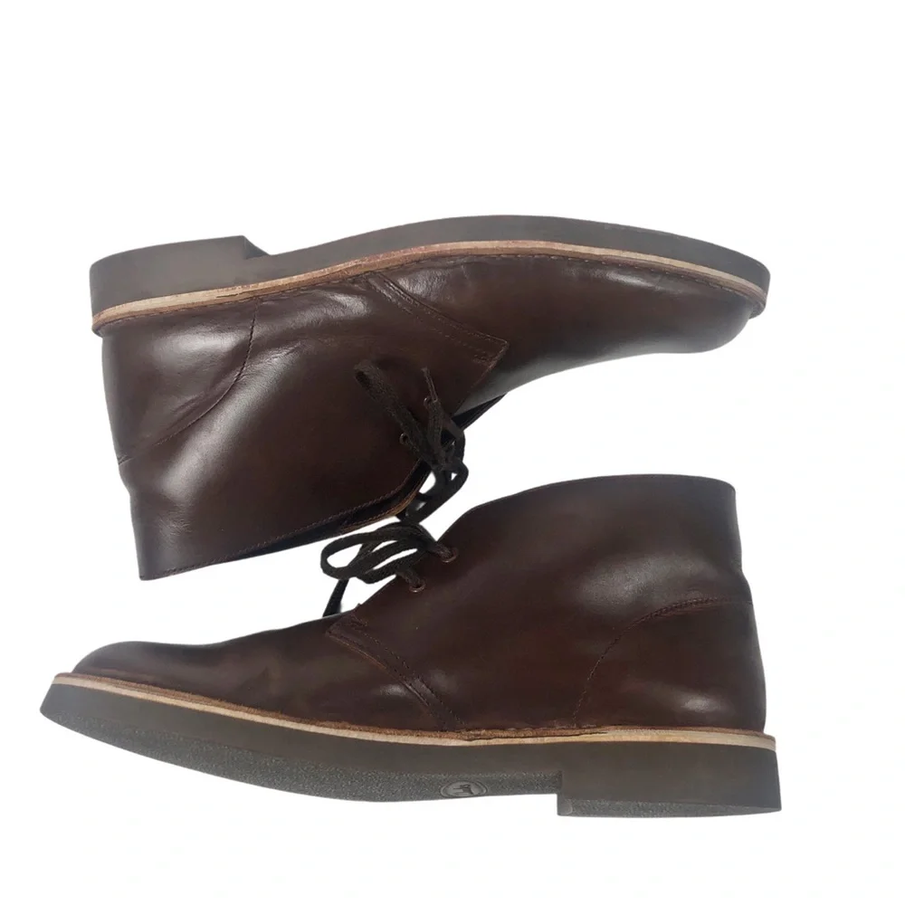 Clarks Mens Dark Brown Leather Chukka Boots Size 11.5